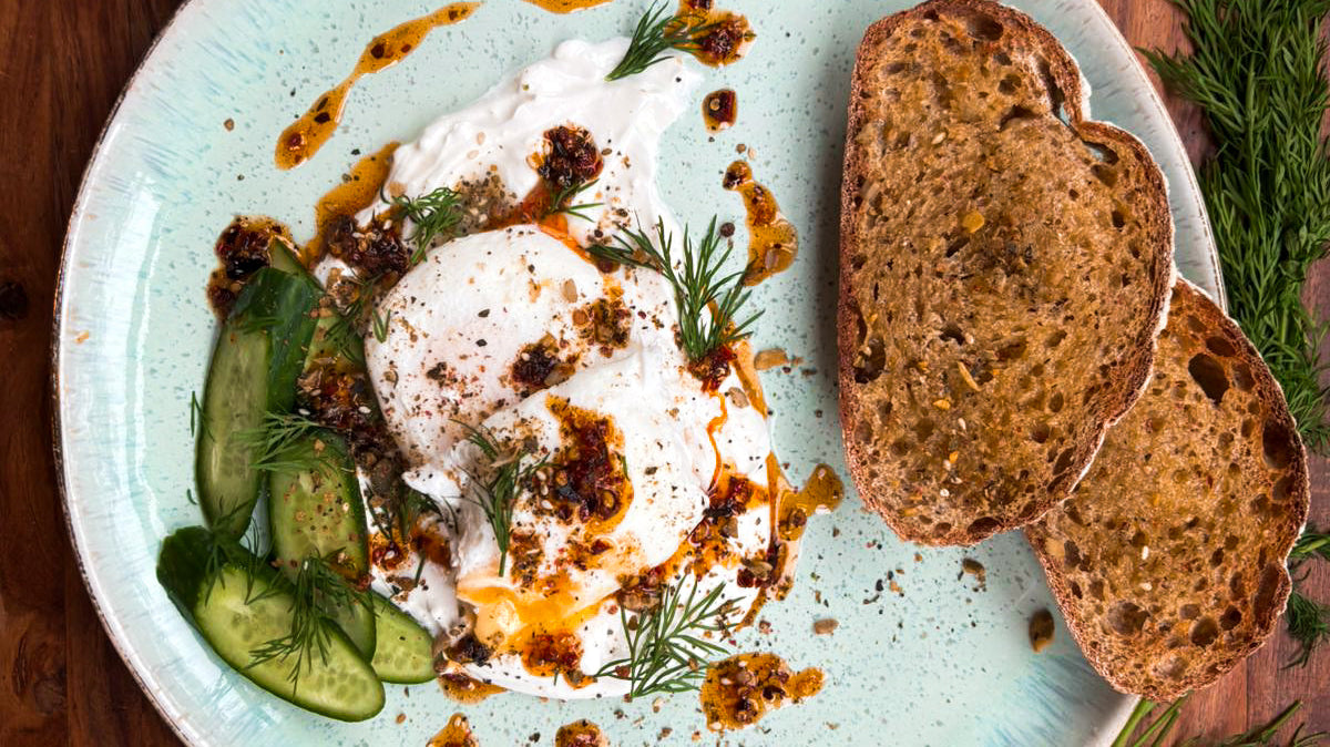 Turkish Eggs (Çılbır) — But Make It PUNCH